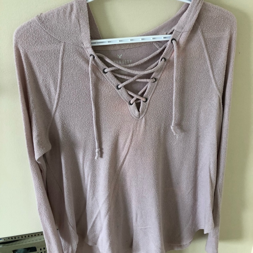 American eagle long sleeved hooded top